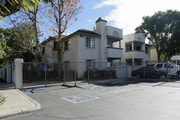 Casa Blanca - Casa Blanca Apartments