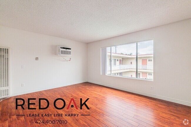 Building Photo - 6255 Beck Ave Unit 123 Rental
