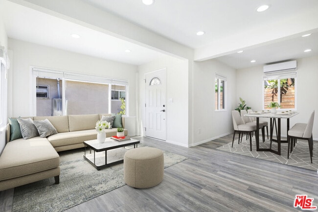 Photo - 1722 N Ave 45