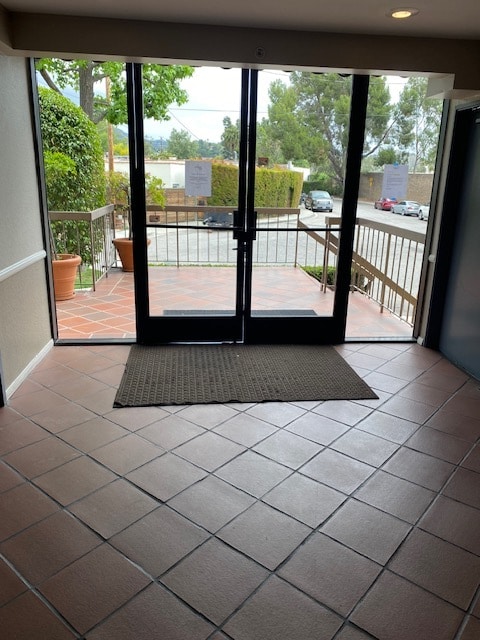 Photo - 645 Balboa Ave Unit 2E