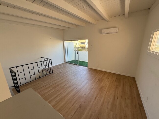 Photo - 1544 S Beverly Glen Blvd Unit 1540