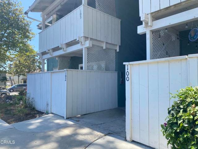 Building Photo - 1300 Saratoga Ave Unit 102