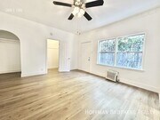Photo - 2360 W Washington Blvd Unit 101