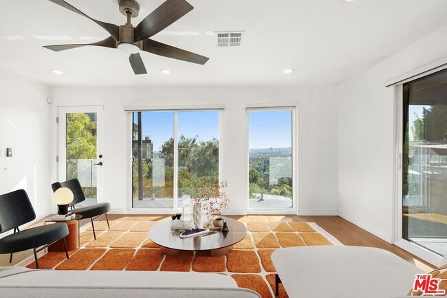 Photo - 1788 N Orange Grove Ave