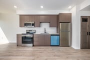 2BR, 2BA - 900SF - Kitchen - Onyx154 Apartments