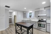 Completely new Kitchen - 1426 15th St Unit B