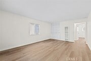 Photo - 121 E Bay St