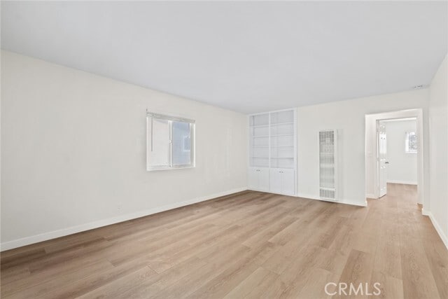 Photo - 121 E Bay St