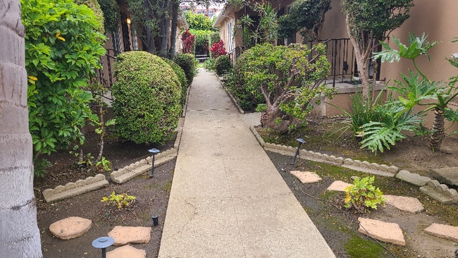 Photo - 2224 S Carmelina Ave Unit 2224