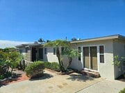 Photo - 4280 Napier St