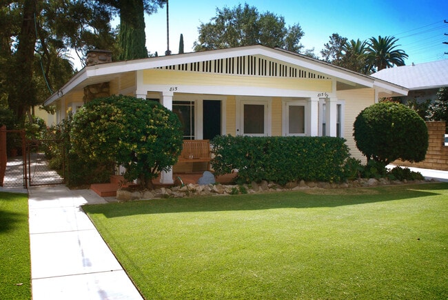 Building Photo - 815 Orange Grove Pl Unit 815