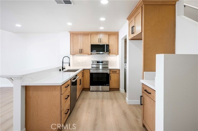 Photo - 27 Fallingstar Unit 25