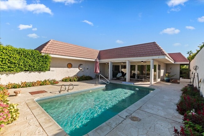 Building Photo - 38780 Tandika Trail N Unit sfh