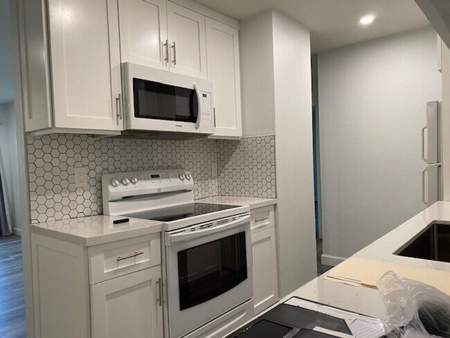 Photo - Peaceful Coastal Living in Encinitas Unit 105