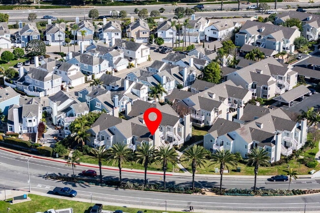 Photo - Ocean Views – Beachside Living Unit 384