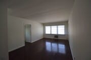 Photo - 11041 Moorpark St Unit 04