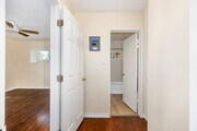 1BR, 1BA - 765SF - Bedroom & Bathroom - 7001 Hazeltine Ave