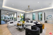 Photo - 608 N Alpine Dr