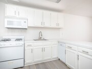 Photo - 5725-29 Vineland Ave Apartments