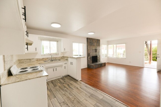 Photo - 1202 Buena Vista Unit #1