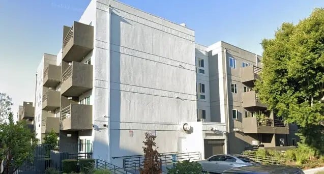 Photo - 5100 Overland Ave