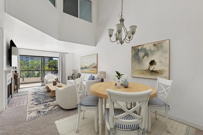 Photo - 3525 Lebon Dr Unit 304