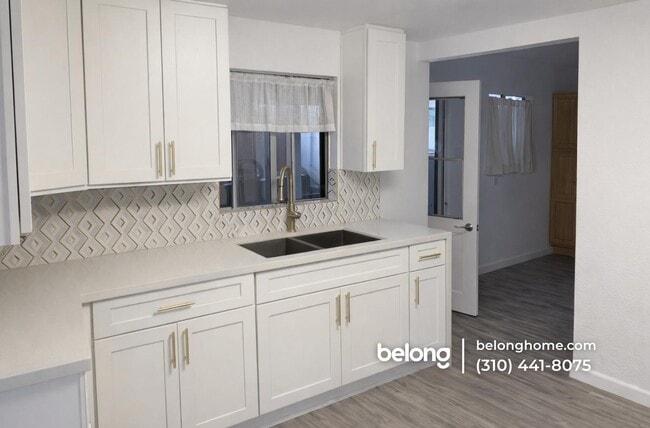 Photo - 5209 Cronus St