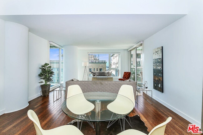 Photo - 6250 Hollywood Blvd Unit 11N