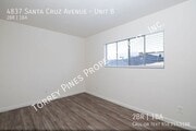 Photo - 4837 Santa Cruz Ave Unit B