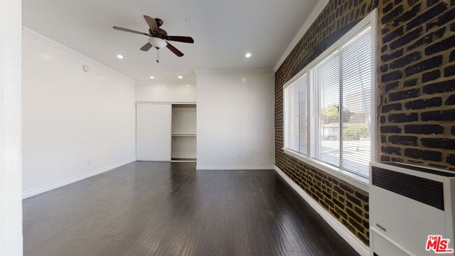 Photo - 738 S New Hampshire Ave Unit 308