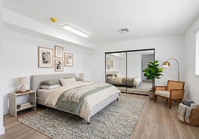 Photo - 1656 Rockwood St Unit #1656 1/2