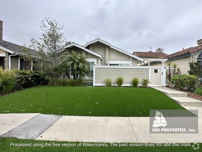 Building Photo - Beautifully Furnished Home in the Heart of...
