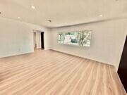 Photo - 18152 Sunburst St House