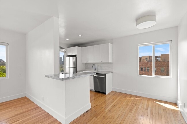Photo - 1167 Bellevue Ave Unit #3