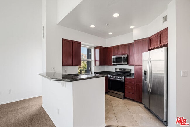 Photo - 6400 Crescent Prk E Unit 424