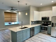 Photo - 164 Elm Ave Unit 164 Elm Ave