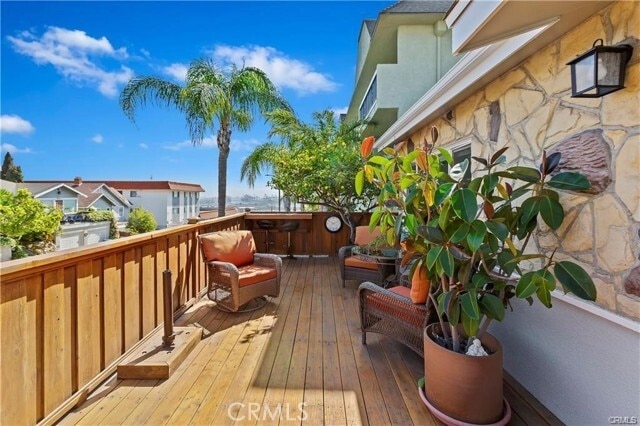 Photo - 771 W 24th St