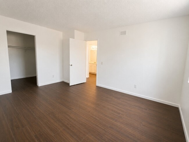 Photo - 38257 12th St E Unit 201