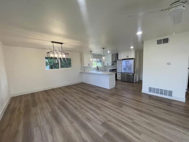 Photo - 9306 Hollyhock Ln