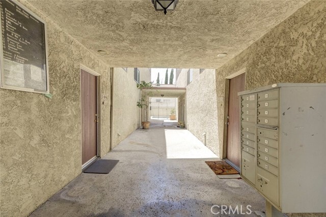 Photo - 7409 Woodman Ave