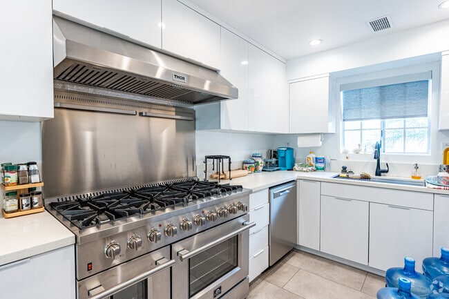 Clubhouse Kitchen - Huntington Oaks Village 55+ Senior Community