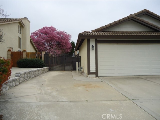 Photo - 1330 Susan Ave