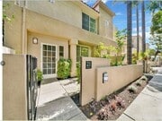 Photo - 21 Mistral Townhome