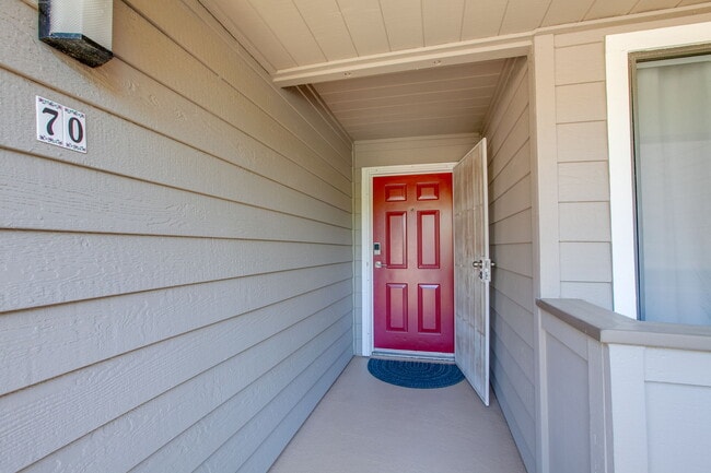 Photo - 1075 Shadowridge Dr