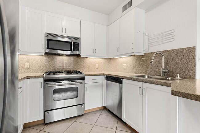 Photo - 267 S San Pedro St Unit 507