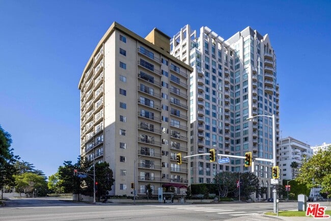 Building Photo - 10747 Wilshire Blvd Unit 708