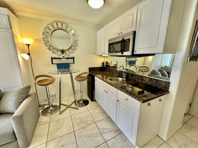 Photo - 1021 Scott St Unit 124