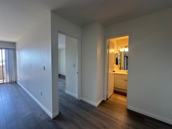 Photo - Quiet 2 Bedroom 2 Bathroom Minutes From SDSU Unit 64
