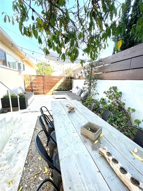 Photo - 3809 Moore St