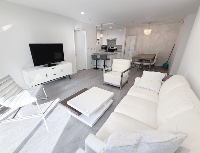 Photo - 222 S Central Ave Unit 212